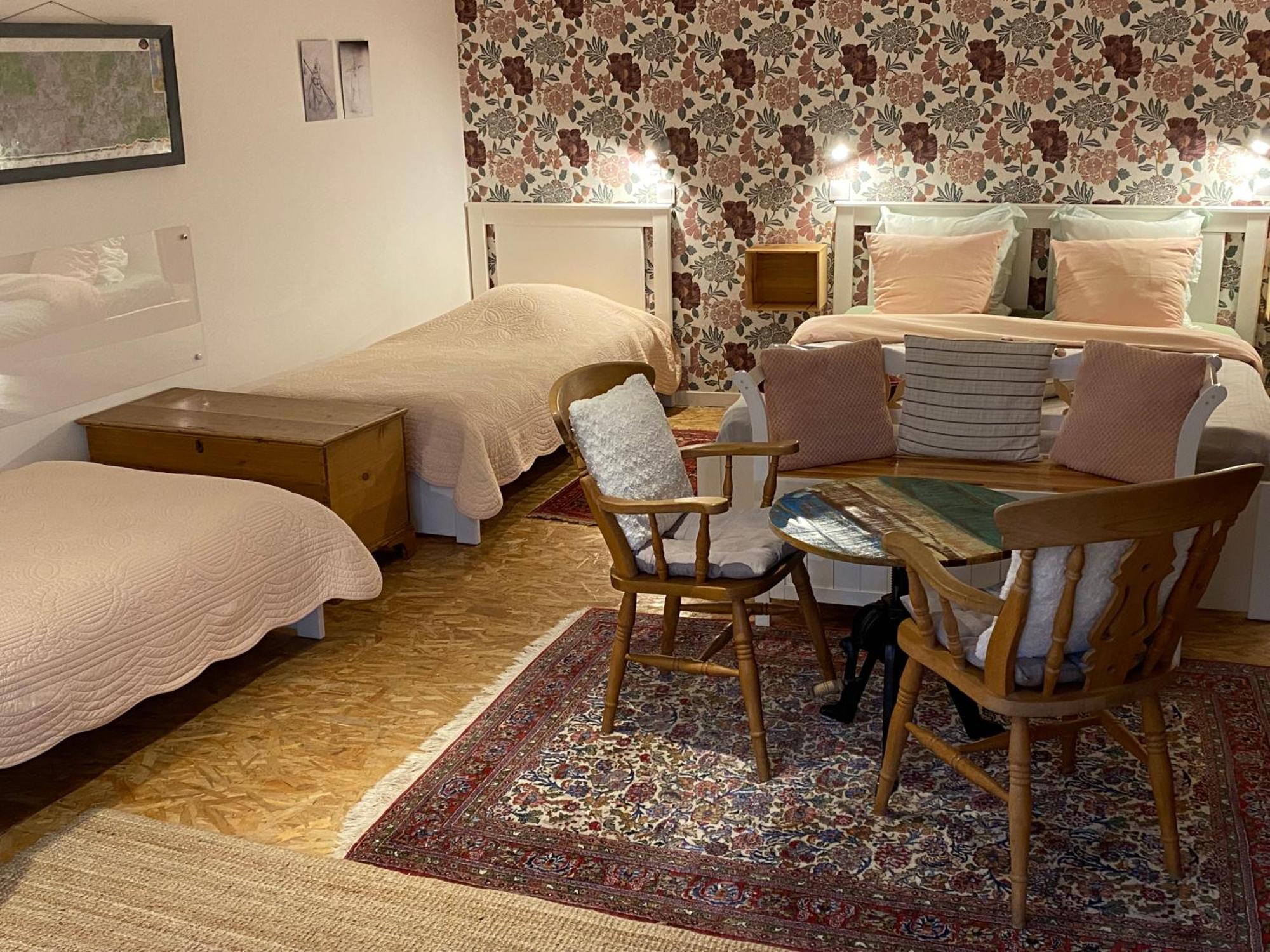Chambre D'Hotes Les 3 Cochons D'Olt Arcambal Exteriér fotografie