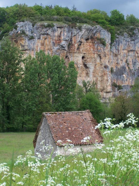 Chambre D'Hotes Les 3 Cochons D'Olt Arcambal Exteriér fotografie