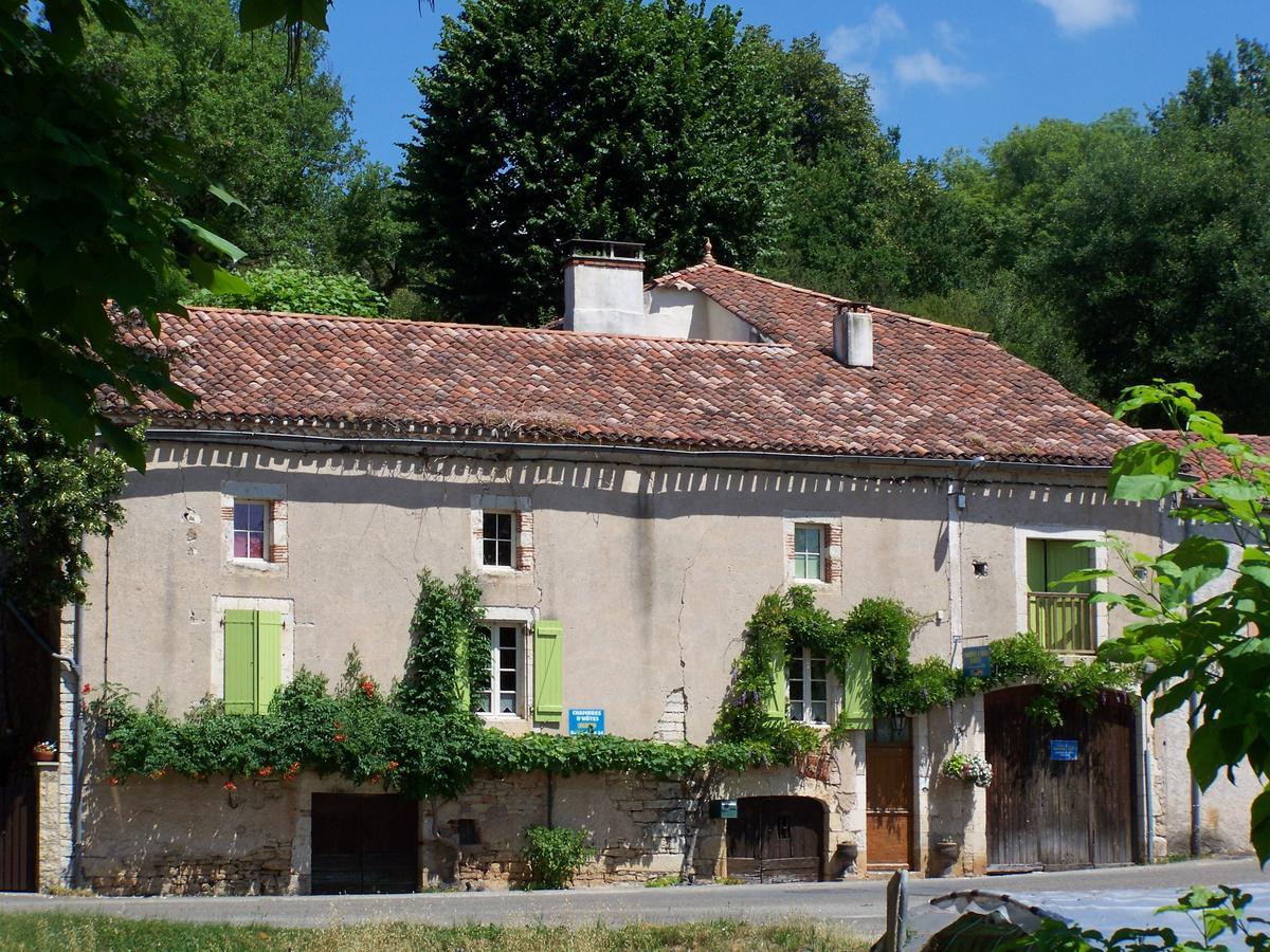Chambre D'Hotes Les 3 Cochons D'Olt Arcambal Exteriér fotografie